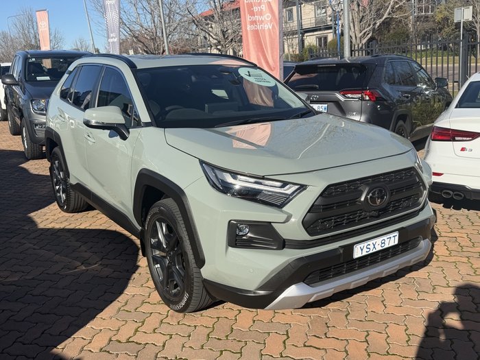 2024 Toyota RAV4