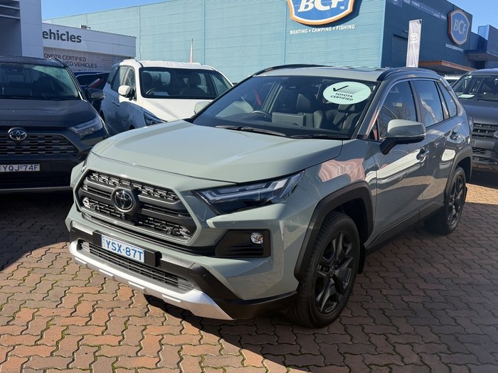 2024 Toyota RAV4 Edge