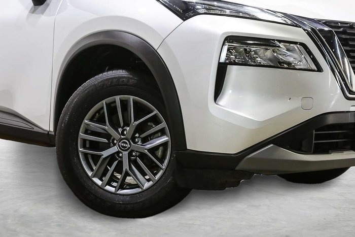 2024 Nissan X-TRAIL ST