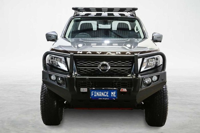 2023 Nissan Navara ST