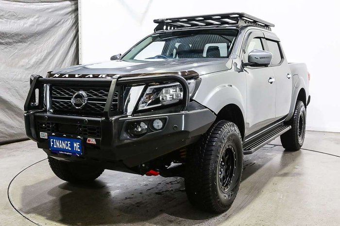 2023 Nissan Navara ST