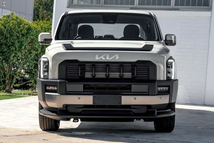 2025 Kia Tasman SX+