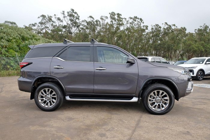 2020 Toyota Fortuner Crusade GUN156R 4X4 Dual Range