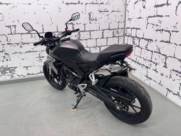 2018 Honda CB300R (CB300RA) CB300 Black