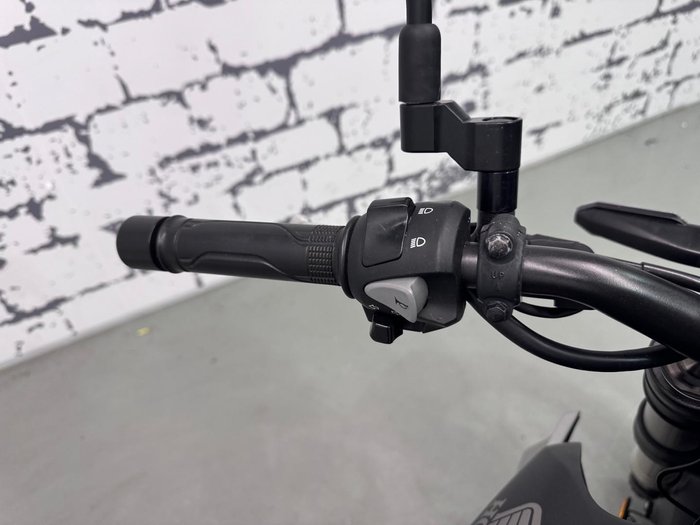 2018 Honda CB300R (CB300RA) CB300 Black