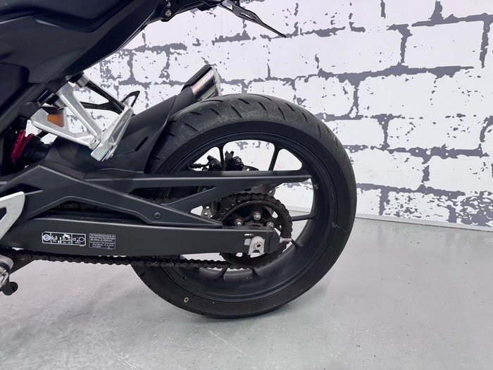 2018 Honda CB300R (CB300RA) CB300 Black