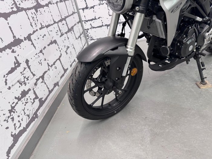 2018 Honda CB300R (CB300RA) CB300 Black