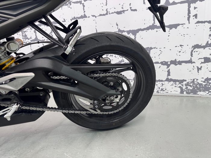 2025 Triumph Street Triple RS Street Triple Red