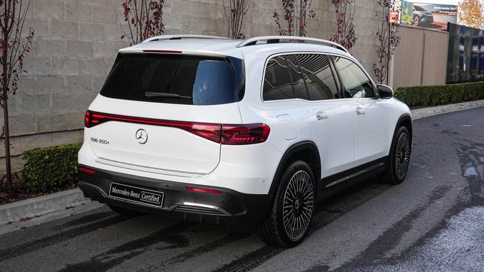 2025 Mercedes-Benz EQB
