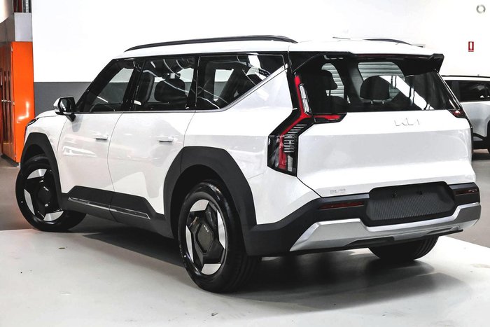2026 Kia EV9 Air MV MY26 Snow White Pearl