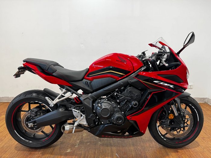 Honda CBR650R