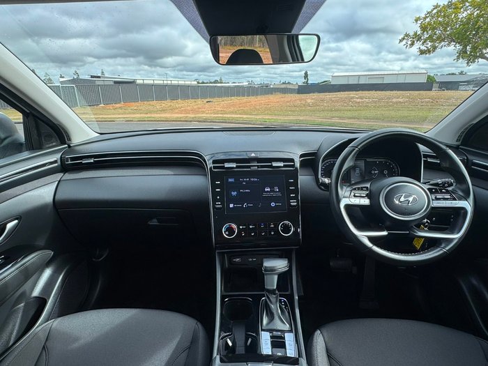 2023 Hyundai Tucson (No Badge)