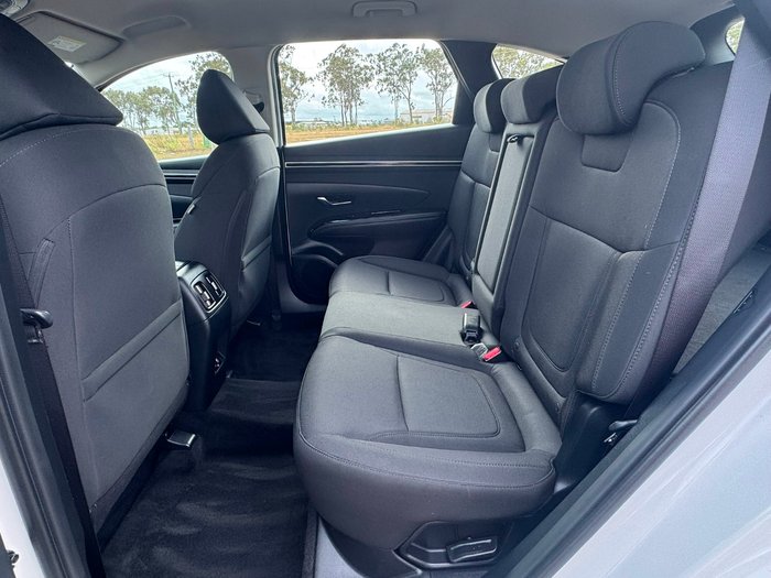 2023 Hyundai Tucson (No Badge)