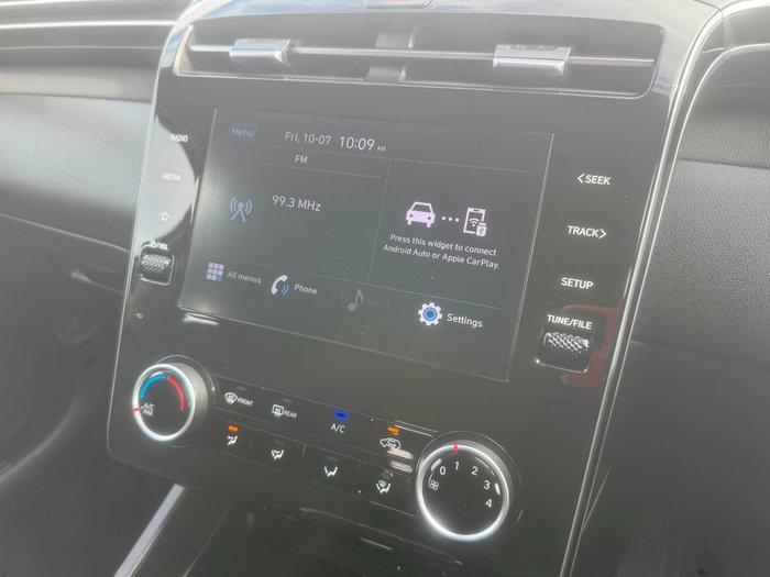 2023 Hyundai Tucson (No Badge)