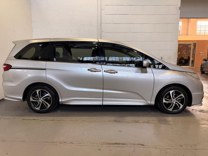 2015 Honda Odyssey VTi-L