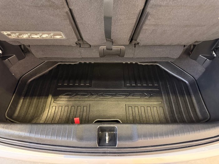 2015 Honda Odyssey VTi-L