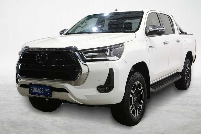 2020 Toyota Hilux SR5