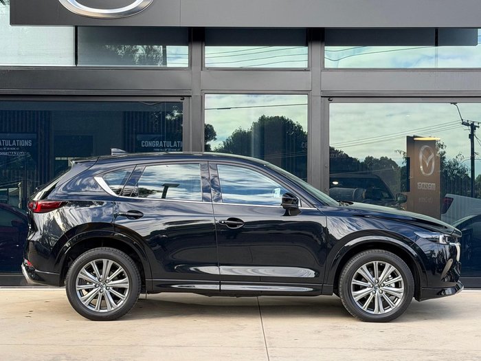 2025 Mazda CX-5 G35 Akera