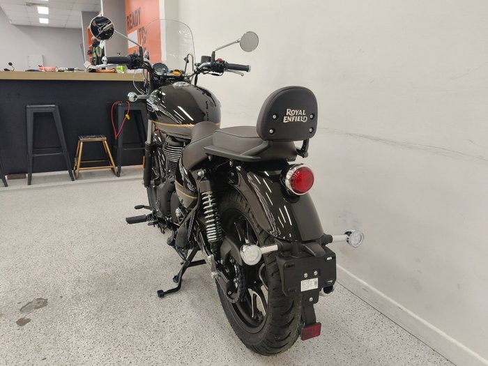 2026 Royal Enfield METEOR 350 SUPERNOVA Black