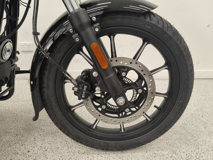 2026 Royal Enfield METEOR 350 SUPERNOVA Black