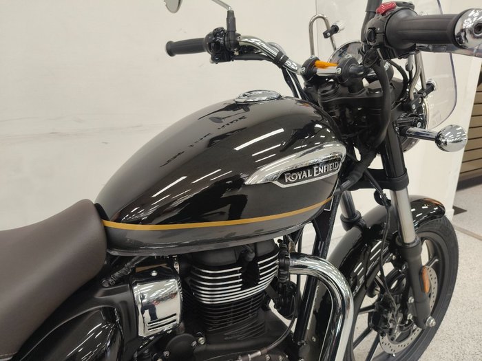 2026 Royal Enfield METEOR 350 SUPERNOVA Black