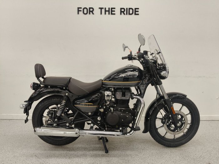 2026 Royal Enfield METEOR 350 SUPERNOVA Black