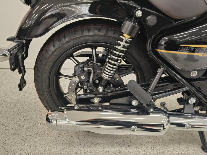 2026 Royal Enfield METEOR 350 SUPERNOVA Black