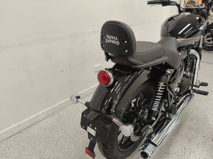 2026 Royal Enfield METEOR 350 SUPERNOVA Black
