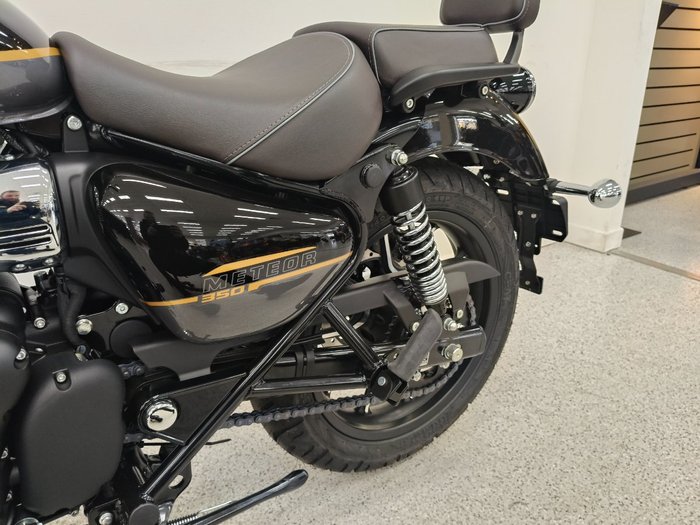 2026 Royal Enfield METEOR 350 SUPERNOVA Black