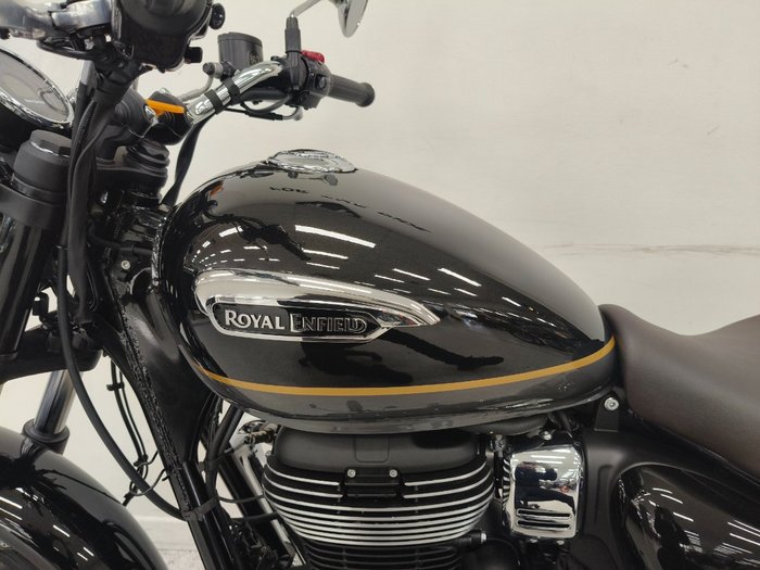 2026 Royal Enfield METEOR 350 SUPERNOVA Black