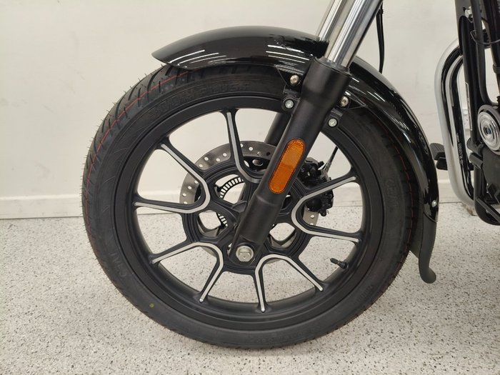 2026 Royal Enfield METEOR 350 SUPERNOVA Black