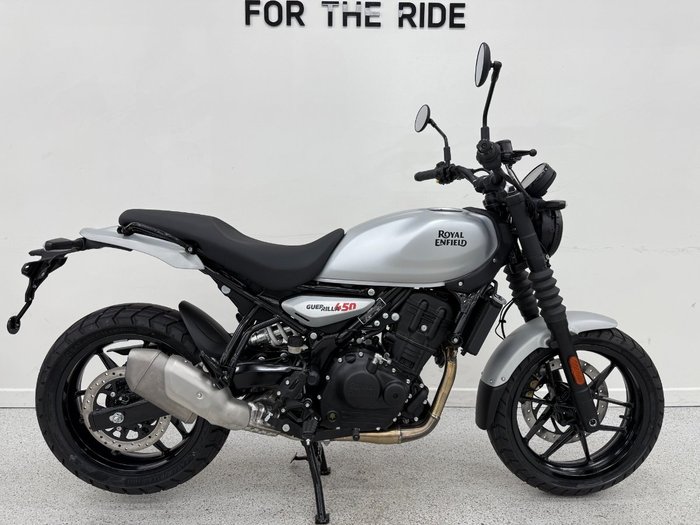 2026 Royal Enfield GUERILLA 450 Silver
