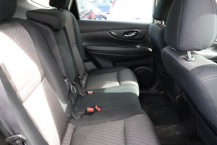 2021 Nissan X-TRAIL ST