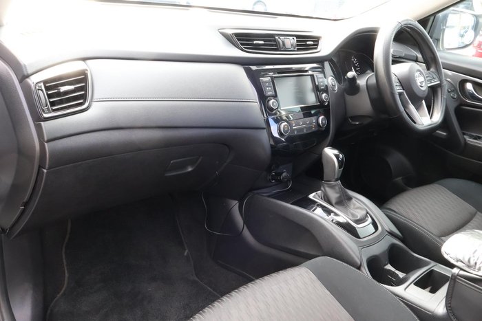 2021 Nissan X-TRAIL ST
