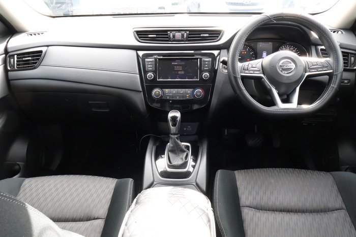 2021 Nissan X-TRAIL ST