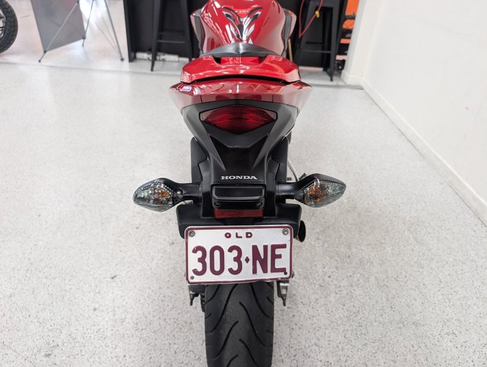 Honda 2013 HONDA CB500F Red