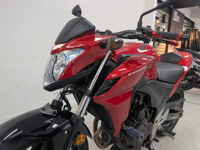 Honda 2013 HONDA CB500F Red