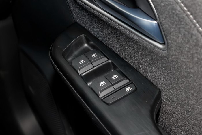 2025 MG ZS Excite