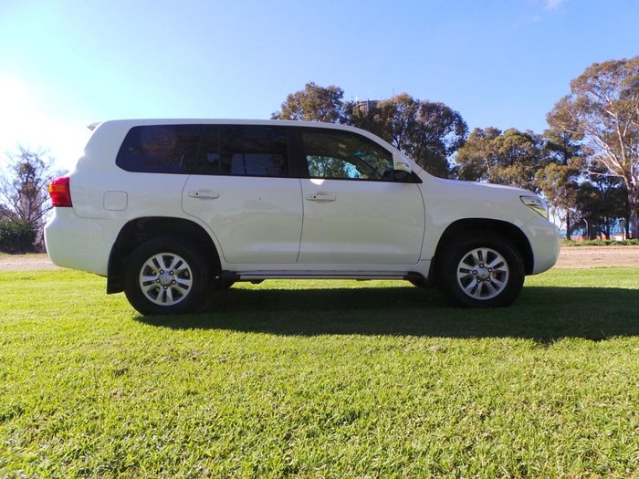 2013 Toyota Landcruiser GXL