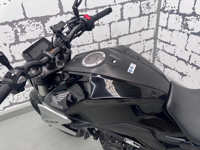 2019 Honda CB300R (CB300RA) CB300 Black