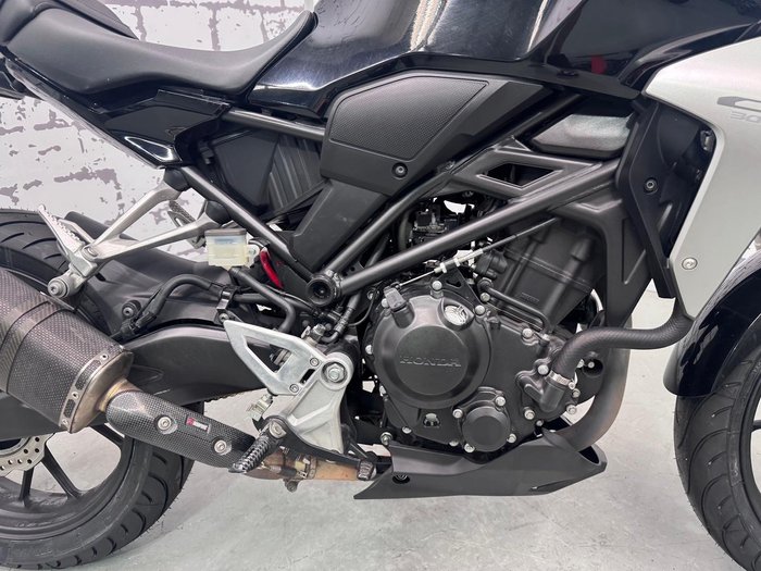 2019 Honda CB300R (CB300RA) CB300 Black