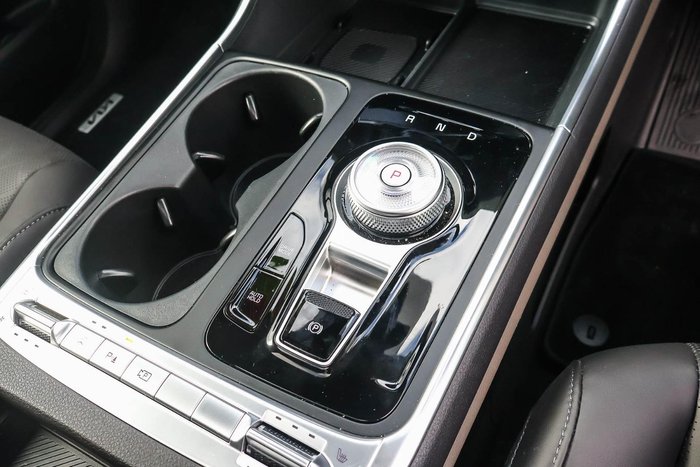 2025 Kia Carnival GT-Line HEV