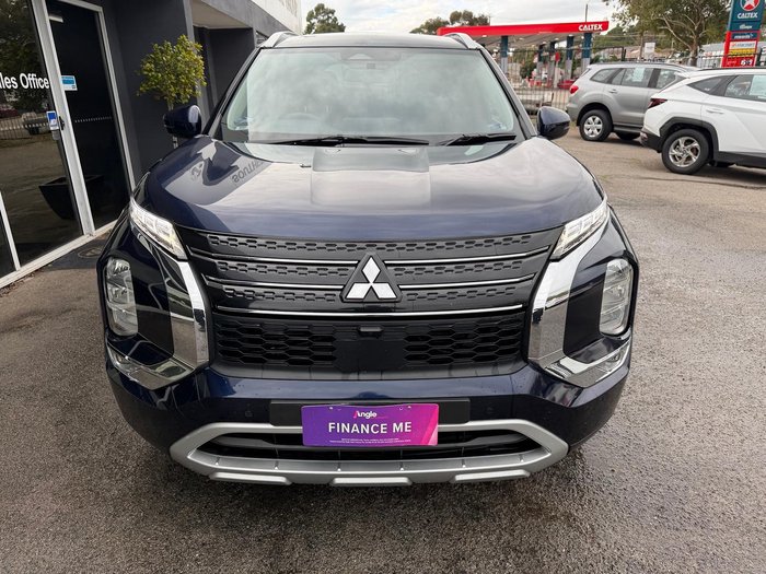 2024 Mitsubishi Outlander LS