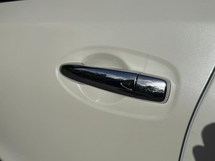 2022 Nissan X-TRAIL ST