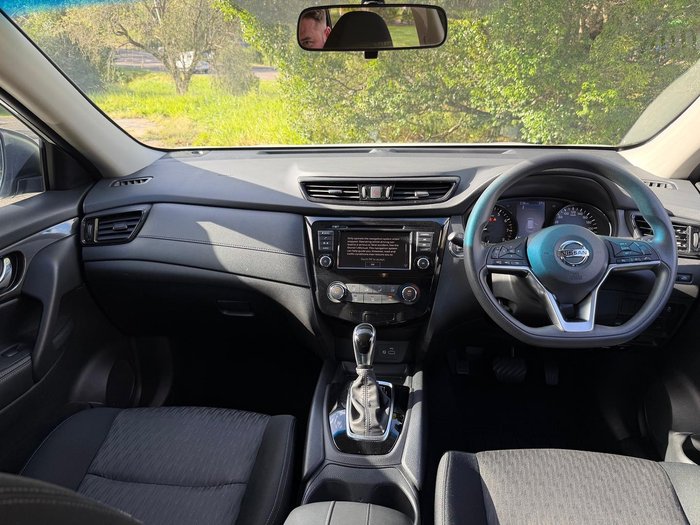 2022 Nissan X-TRAIL ST