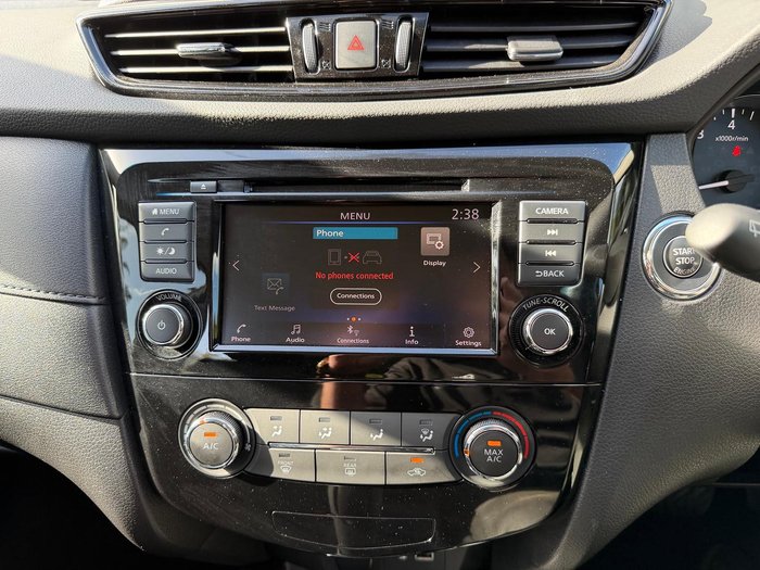 2022 Nissan X-TRAIL ST