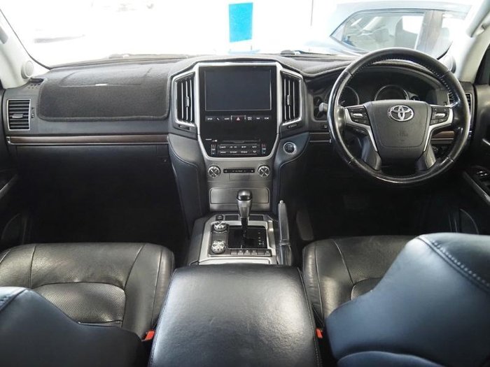 2019 Toyota Landcruiser VX