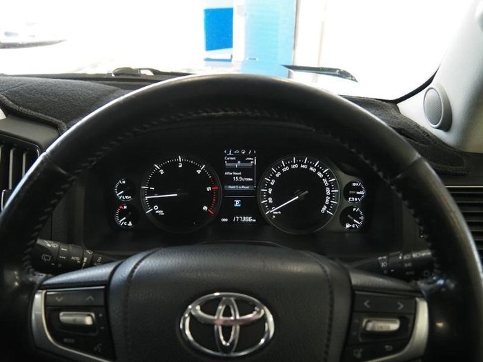 2019 Toyota Landcruiser VX