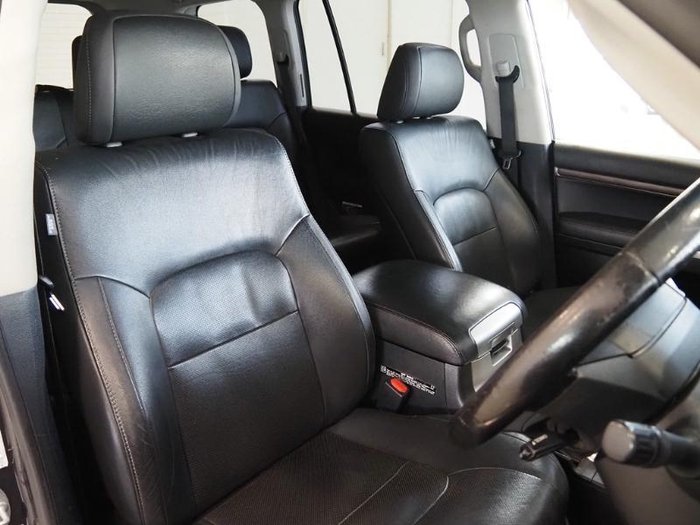 2019 Toyota Landcruiser VX