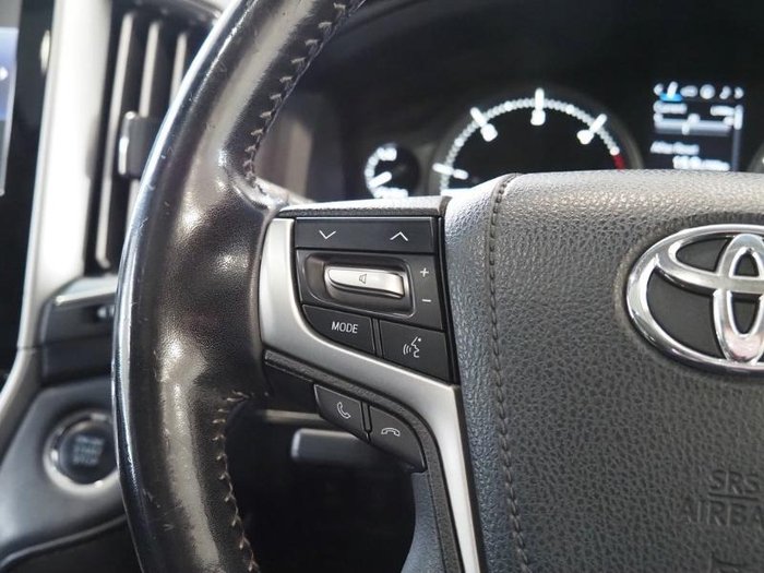 2019 Toyota Landcruiser VX